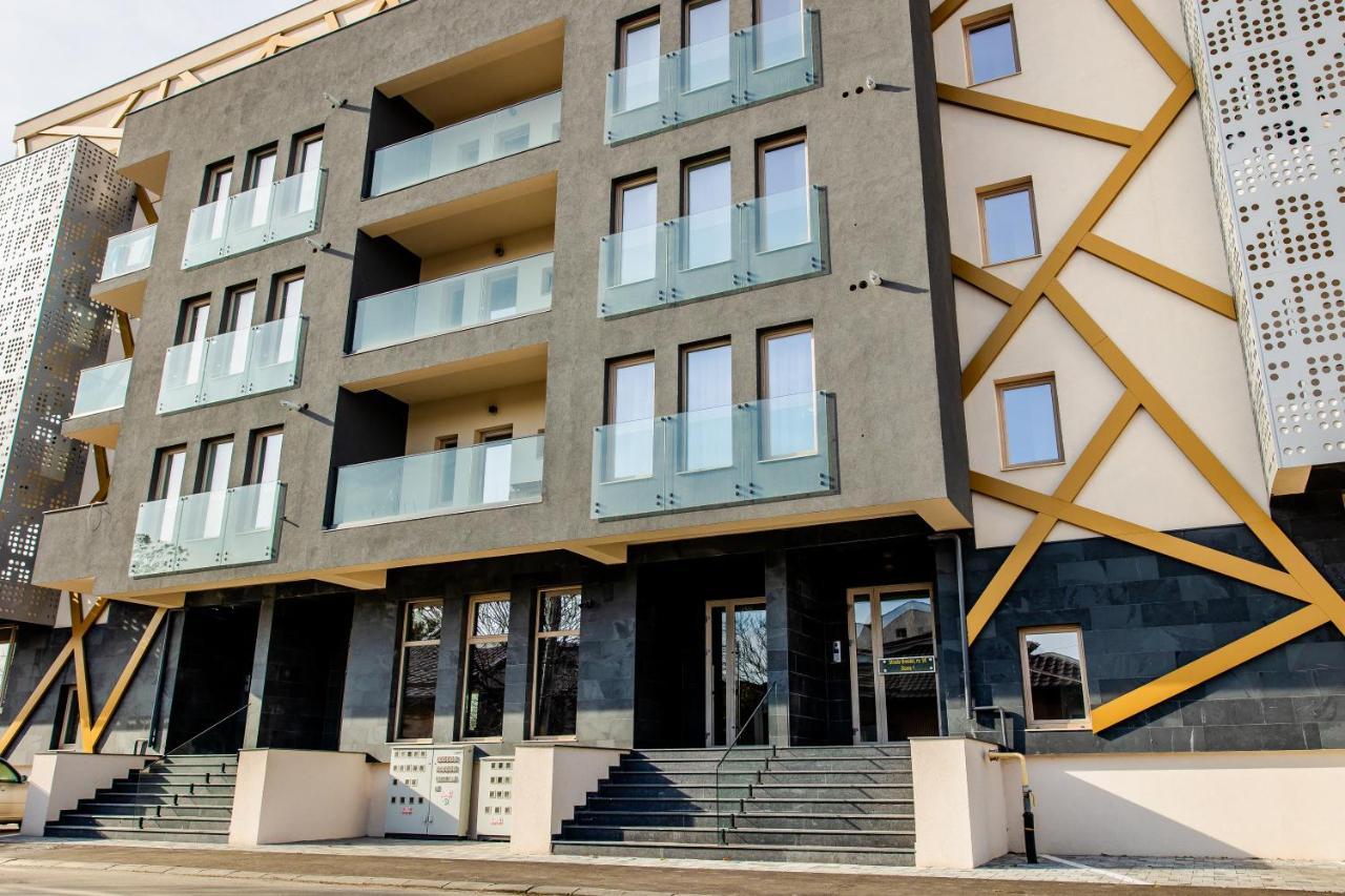 Samplus Central Apartment クラヨーヴァ エクステリア 写真